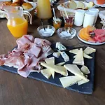 Mirabeau Lejlighed *